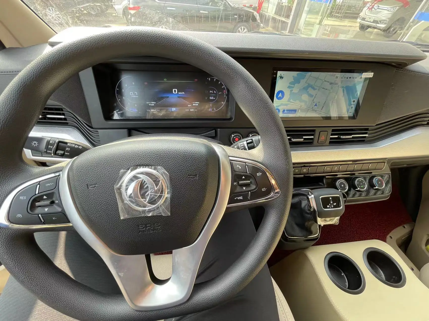 30% deposit of brand new luxury Dongfeng diesel powered 9-seater VIP tour agency passenger transport shuttle van on sale