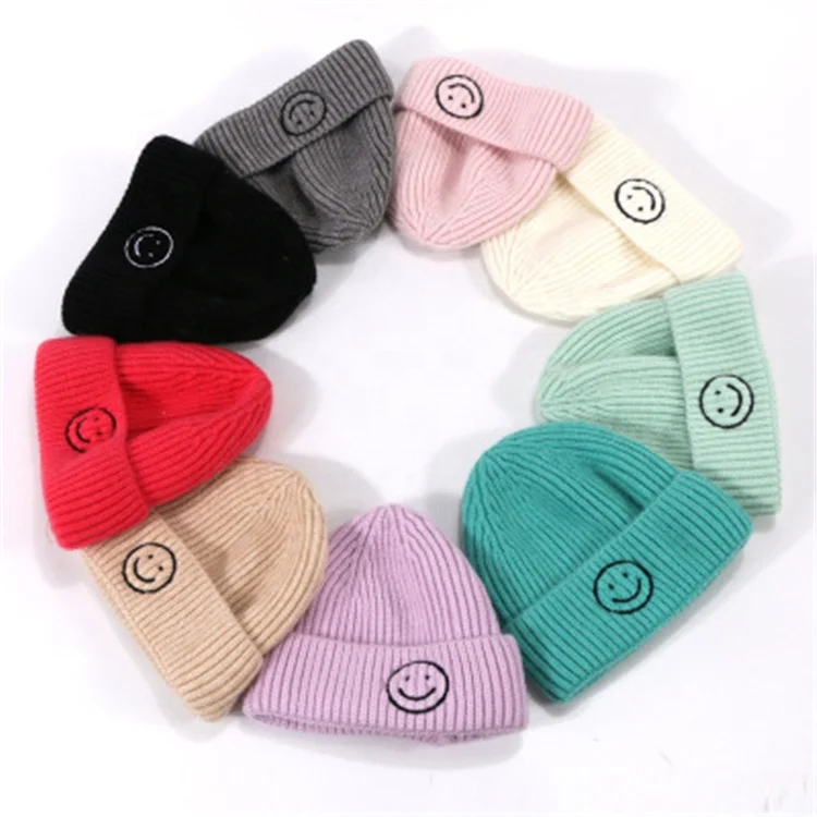 
Custom Fashion Korean Man Woman Beanie Hat Letters Embroidery Smiley Face Pattern Woollen Knit Skullcap Watermelon Hat 