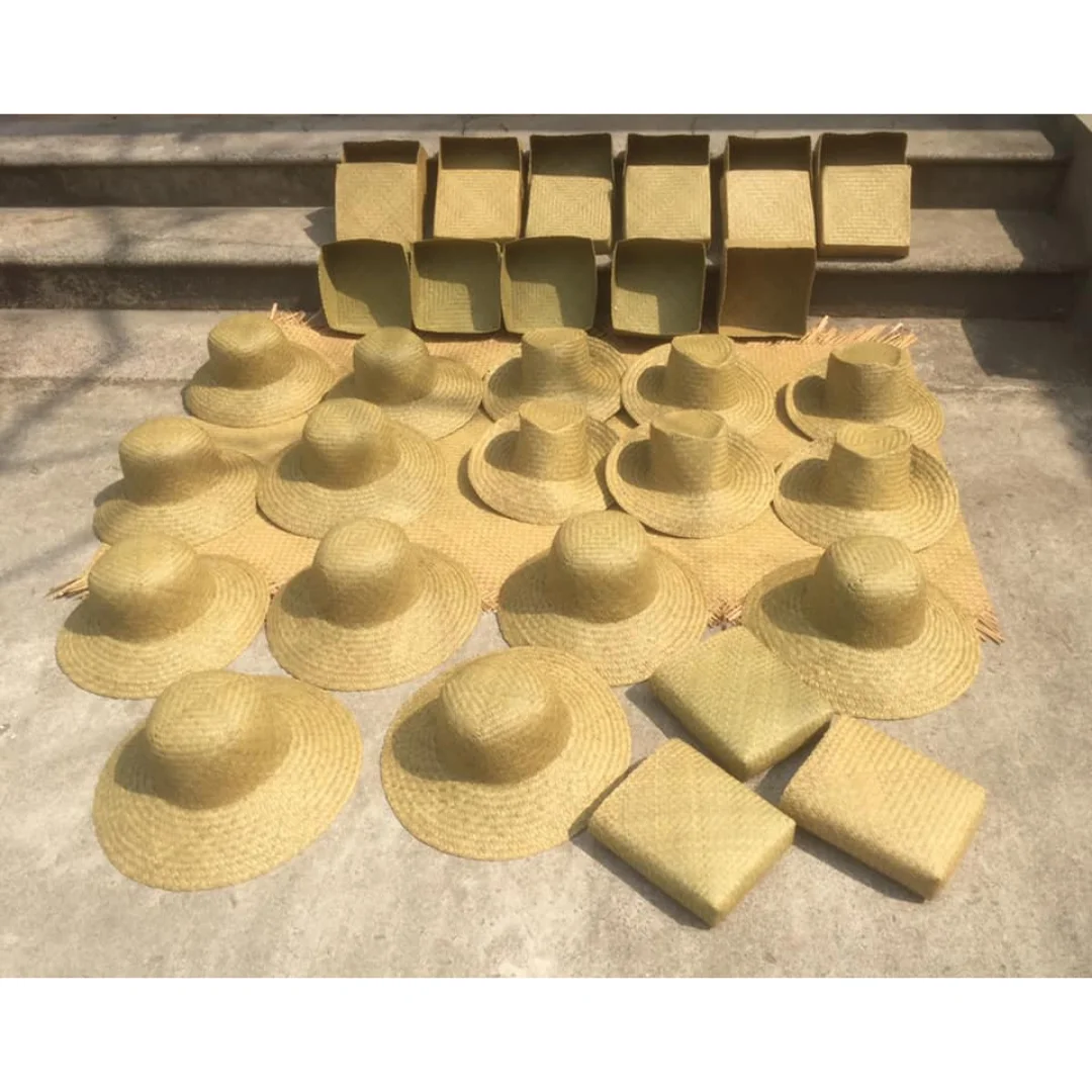 New Items Foldable Straw Hat Beach Summer Women Straw Hats Wavy Wide Brim Girly Sun Hat Youthful Style