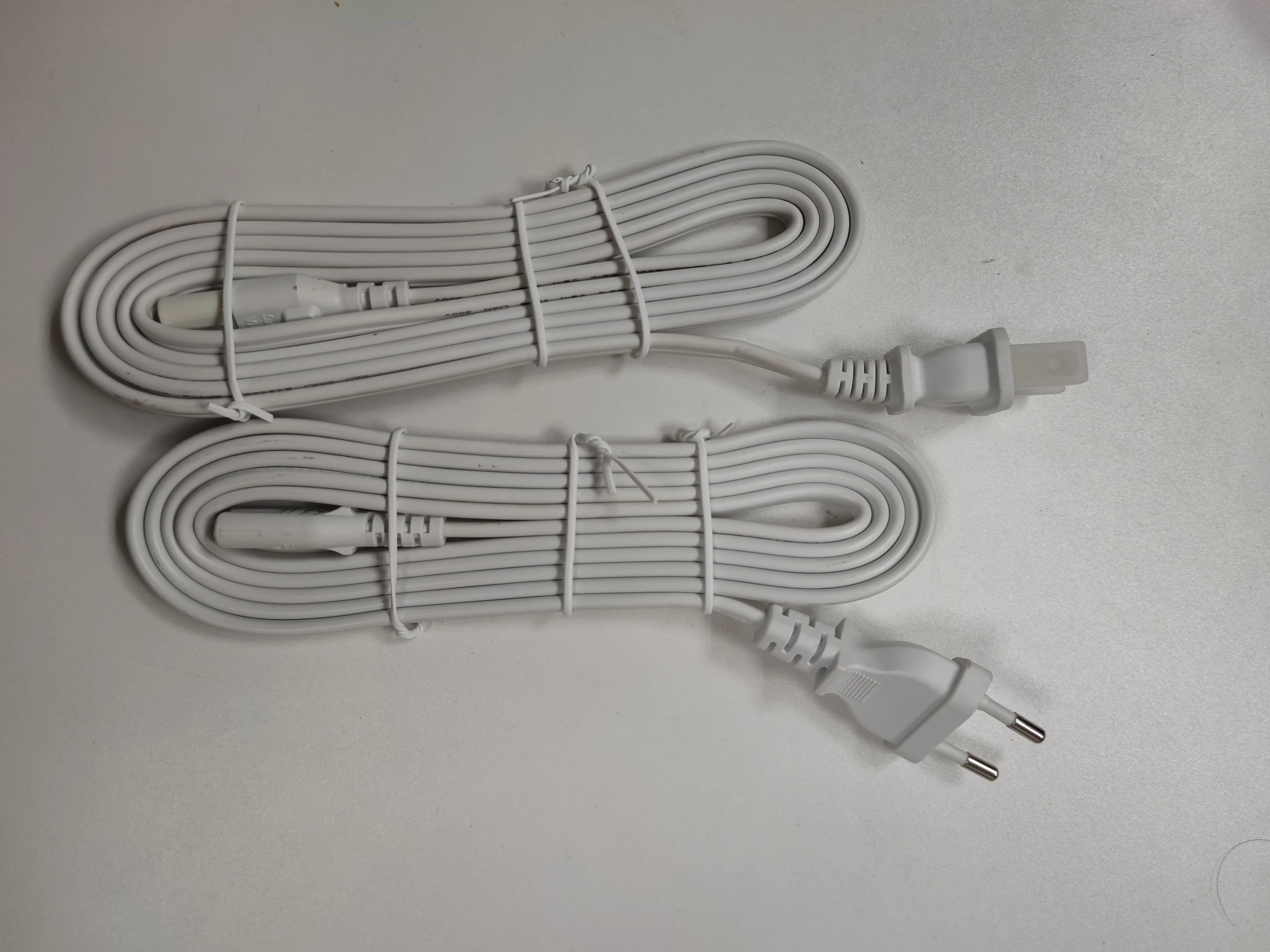 Universal 2 Prong US AC Power Cord - NEMA 1-15P to IEC320 C7 Figure 8 Connector AC Power Supply Cable Wire