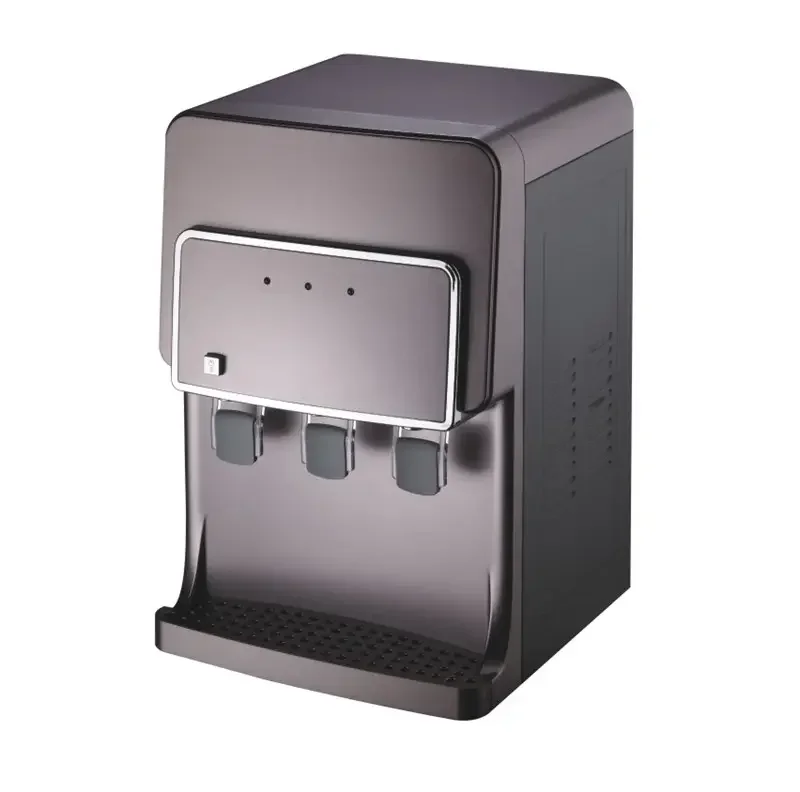 Настольный дешевый электронный охлаждающий дозатор для горячей/холодной/теплой воды с тремя смесителями