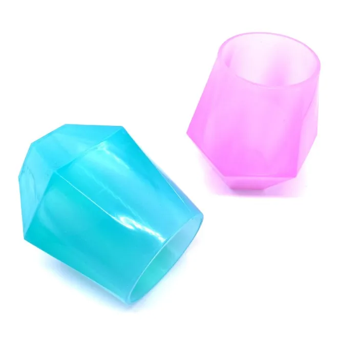 Household items wholesale Food grade customs logo whiskey cup silicone  shot wine cups