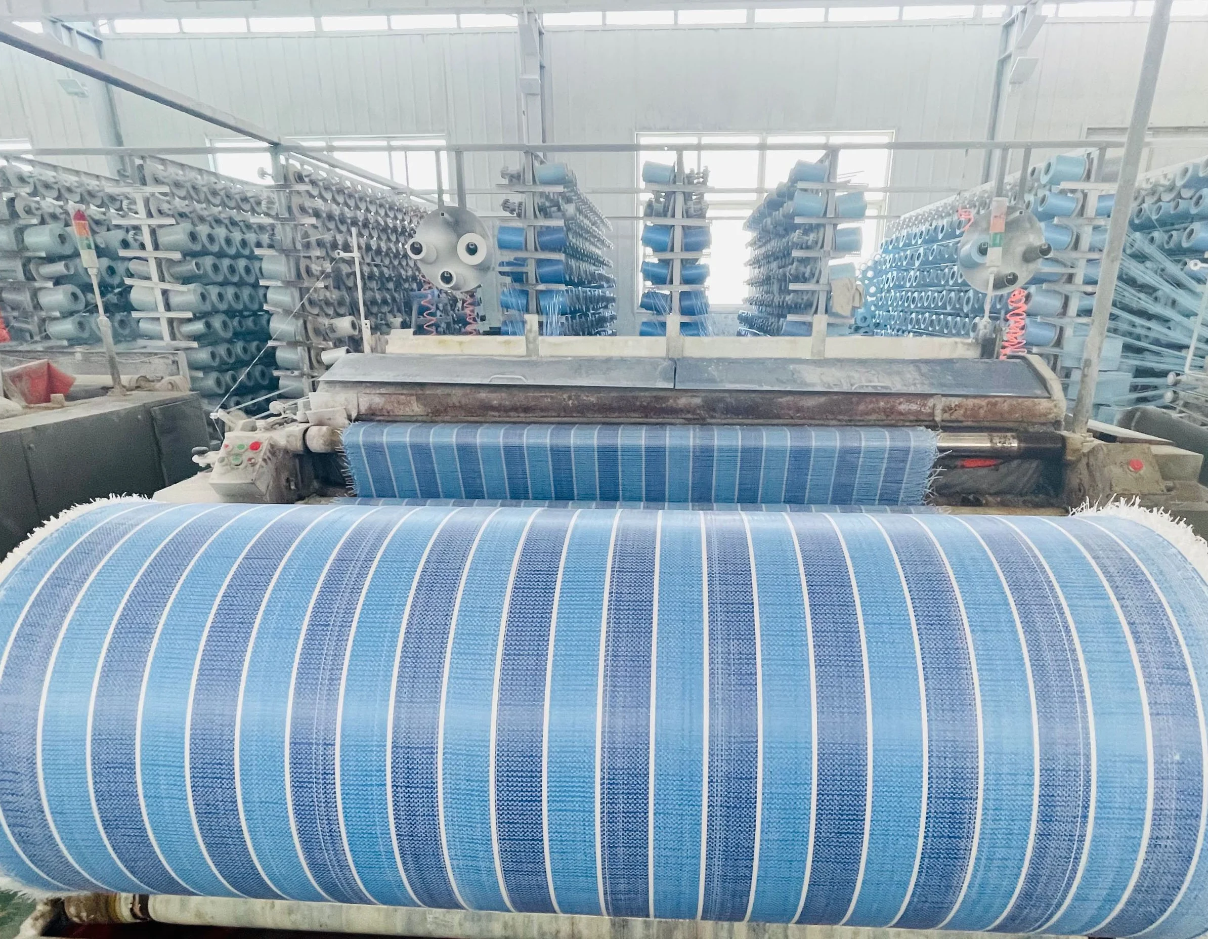 
Stripe PE tarpaulin factory tarpaulin fabric Roll Stripe PE tarpaulin Sheet Ready Made Waterproof 