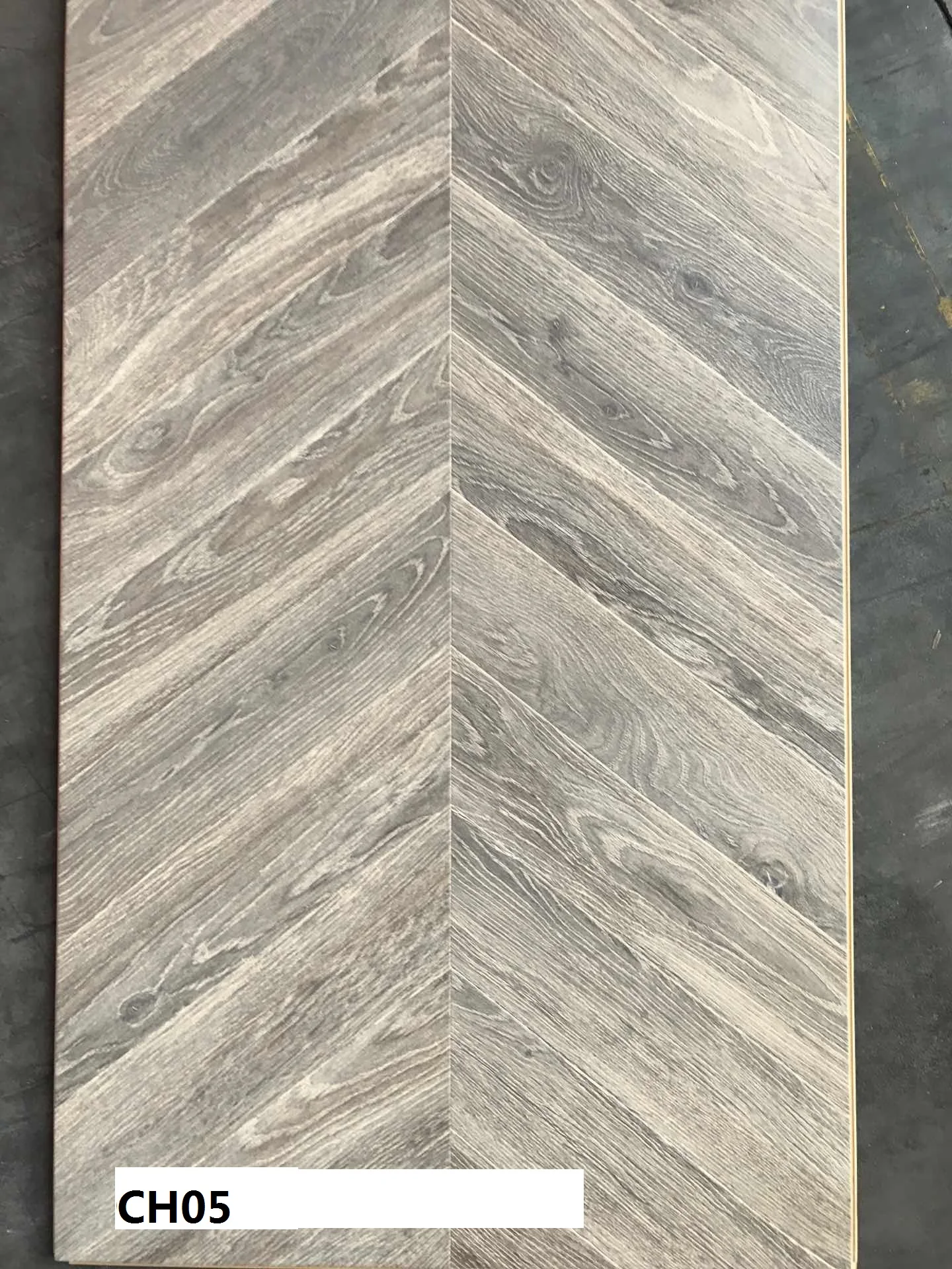 8mm HDF AC3 Waterproof Wooden Laminate Flooring Sale Wood Technics Style Living Surface Room Modern Technical Wear Color Design