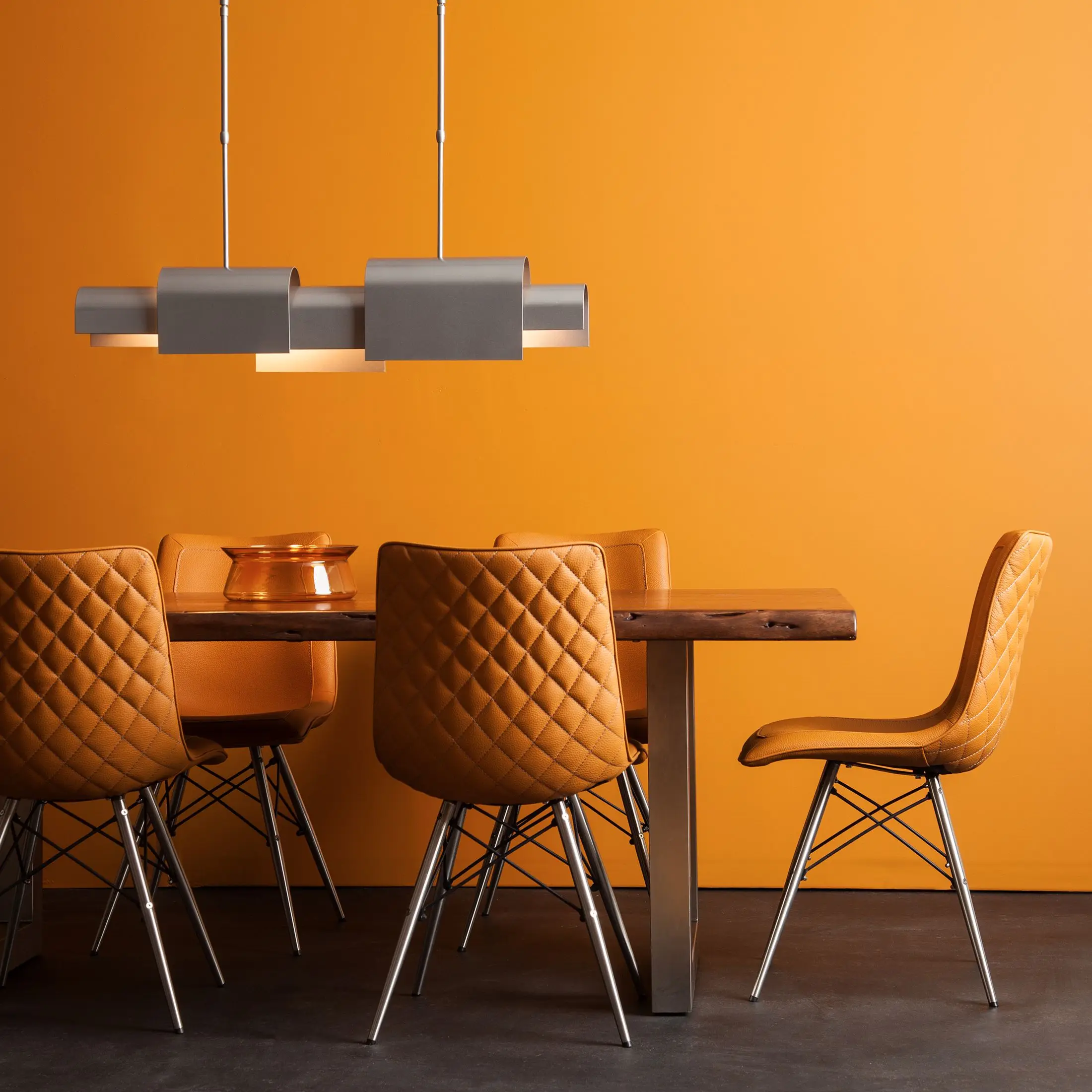 
Hotel customized custom project lamp light hanging american style us export metal painting pendant chandelier 