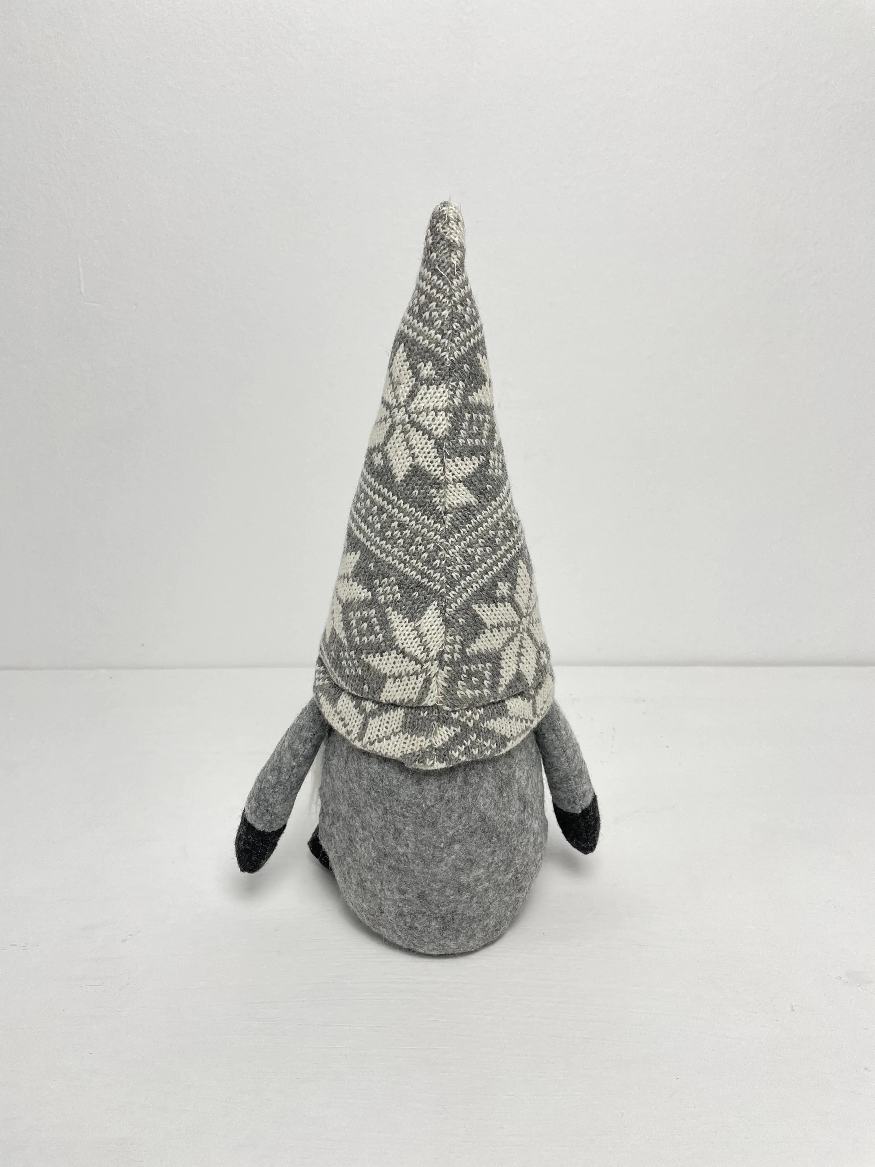 Plush Christmas Gnome with LED Light Handmade Swedish Tomte Gnomes Decorations Santa Elf Table Ornaments For Holiday Decor Gift