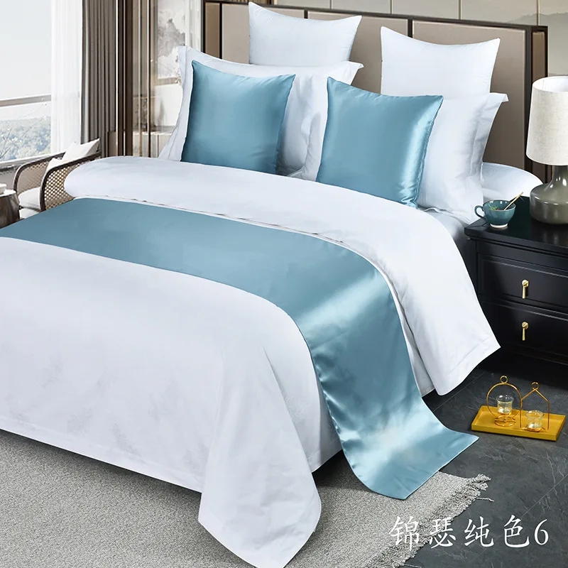 Wholesale 5 Star Hotel Simple Bed Runner Luxury Decorative Throw Pillow Case Bed Flag Set Satin Bed Towel