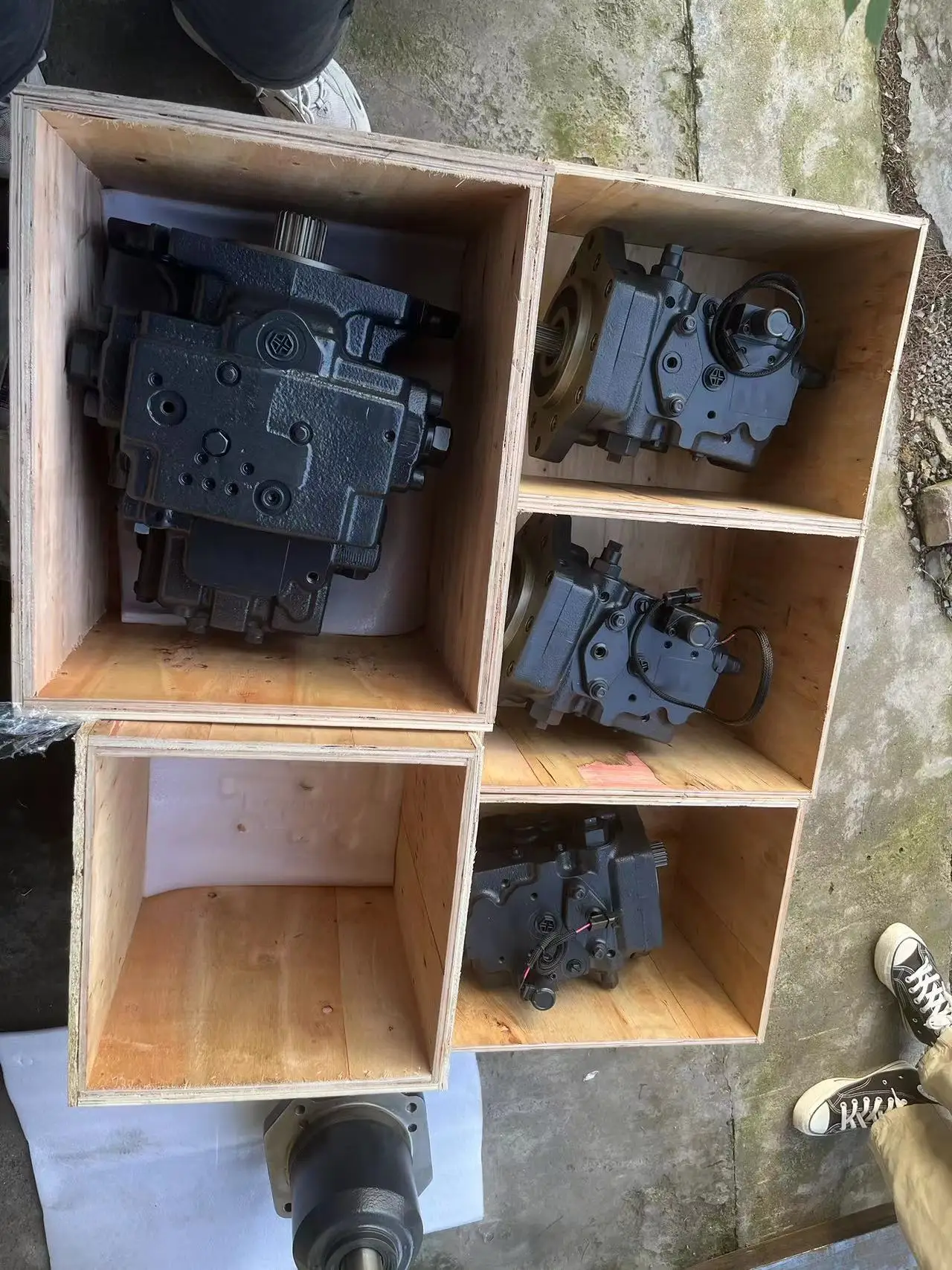 708-2K-00113 708-2K-00114 708-2K-00115 PC800-8E0 PC850-8E0 Komatsu поршневой насос для экскаватора гидравлический