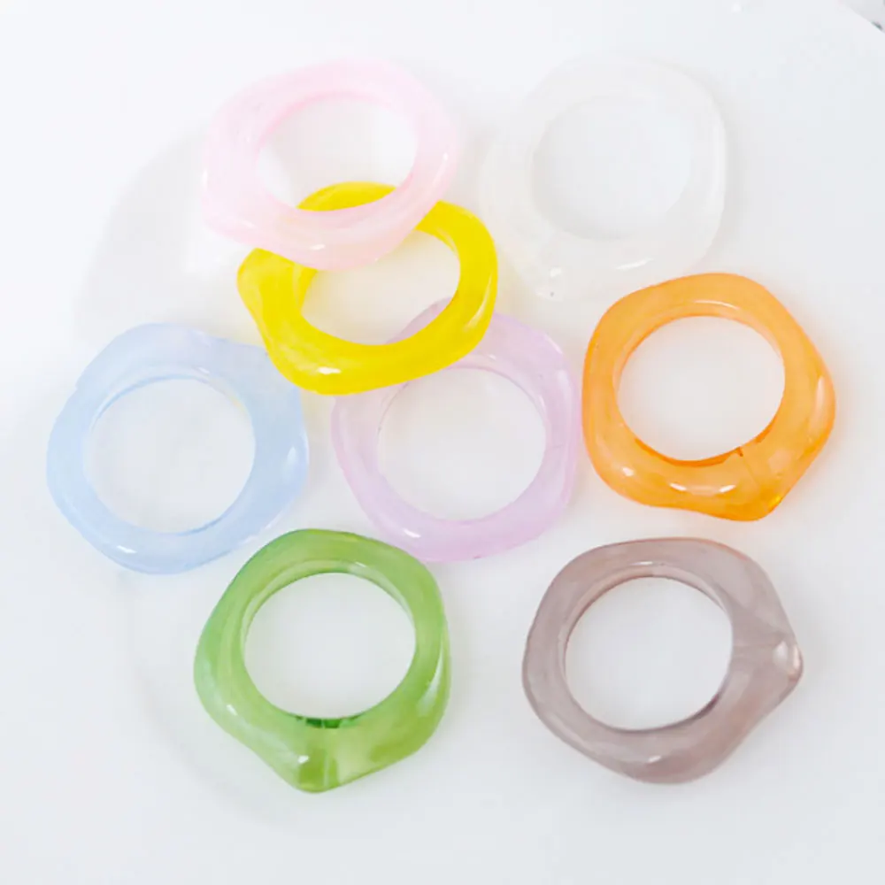 Оптовая продажа новые модные полимерные акриловые пластиковые кольца карамельного цвета на палец ювелирные изделия для женщин китайский производитель поставщик