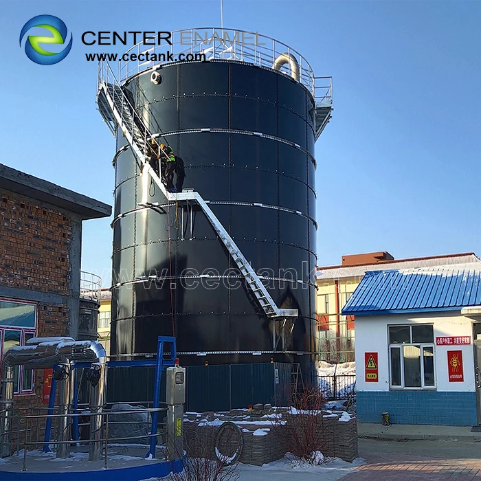 Glass Fused to Steel grain and haylage silos for feeding operations
