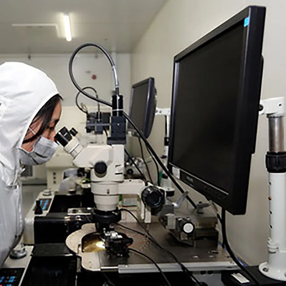 SN74BCT2827CNT 24-DIP (0.300 7.62mm)  ICS Configurable Varicaps