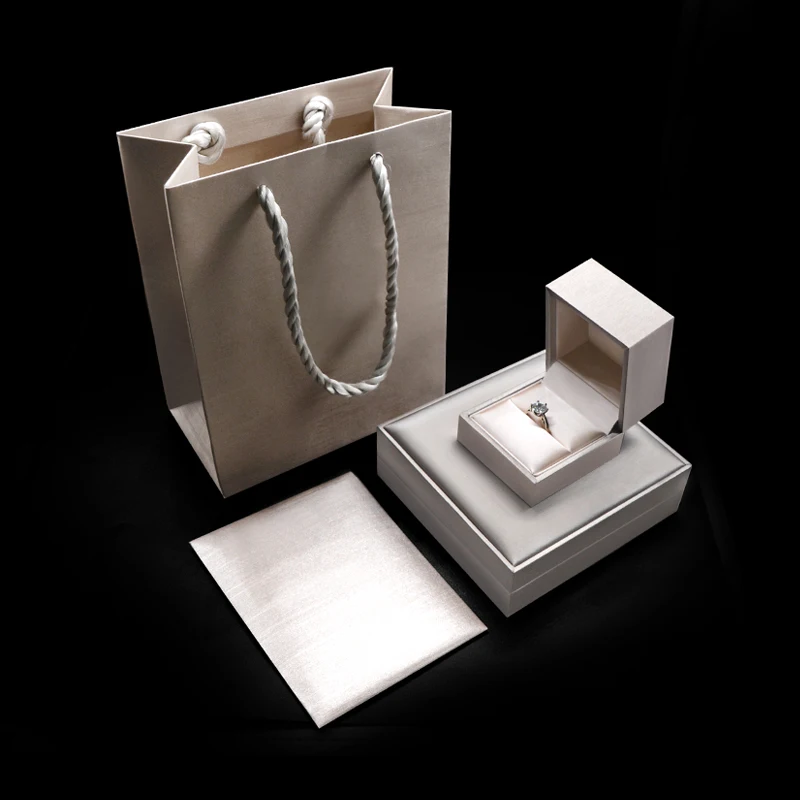 FORTE Portagioie di fascia alta faux leather promotional modern jewellery box ring jewelry pu box