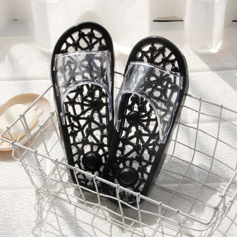 Manufacturer Wholesale Female Bathroom Leaking Slippers for Home Cute Men Women Couple Hotel Non-slip Massage Slippers