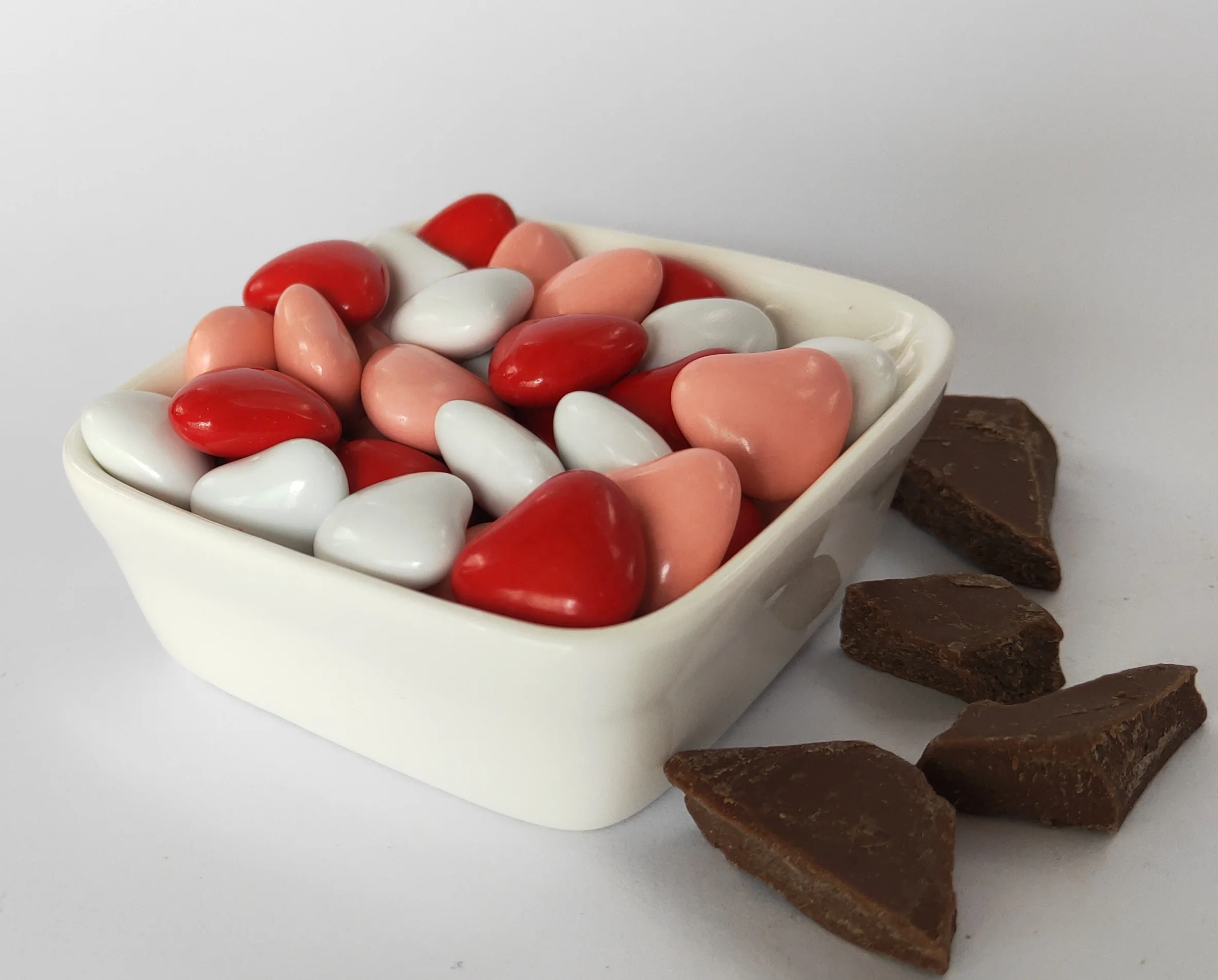 Sweet heart chocolate bean heart shape button chocolate
