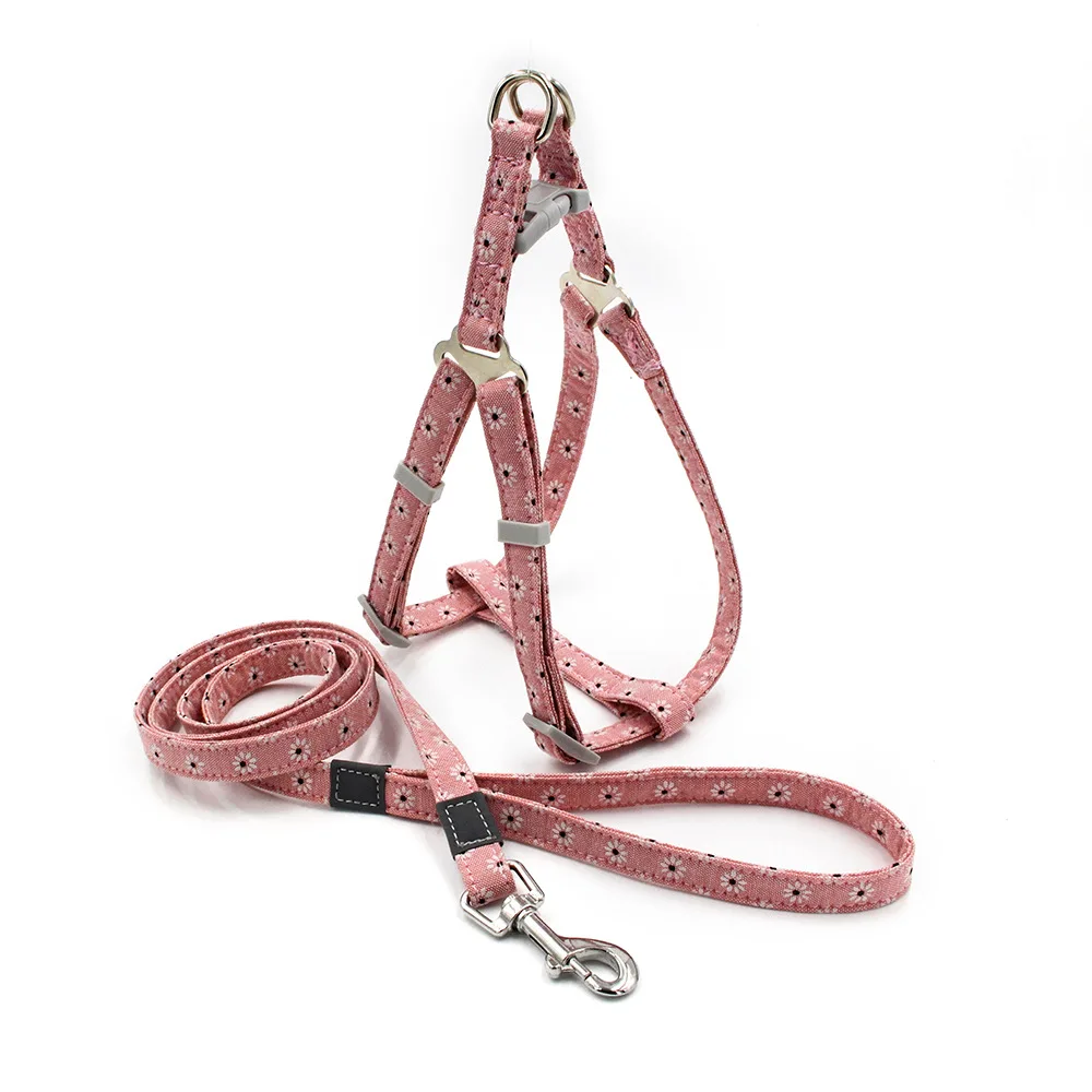 Pet Traction Rope dog harness set Reflective dog chest strap suit