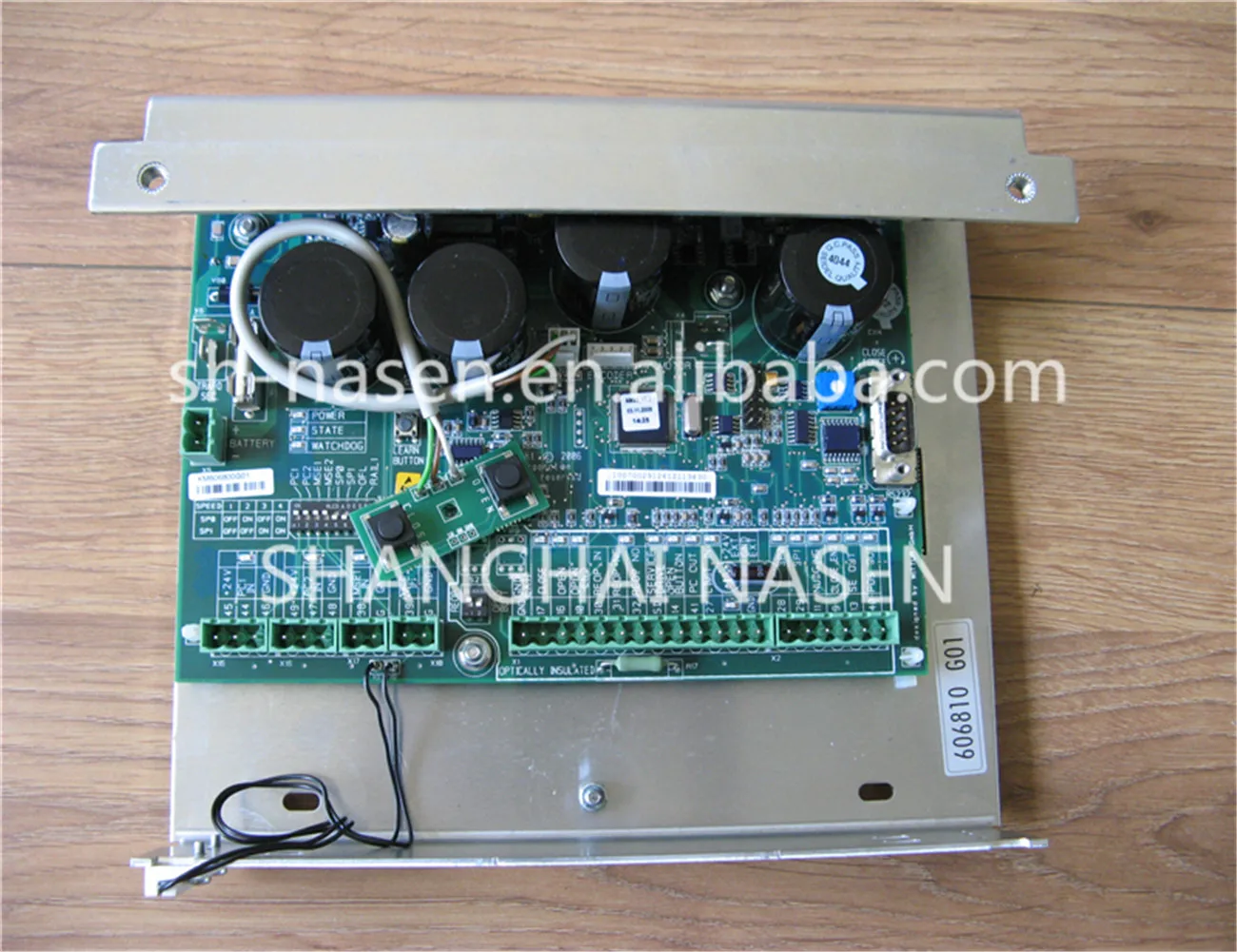  Лифтовая дверь KONE KM606800G01