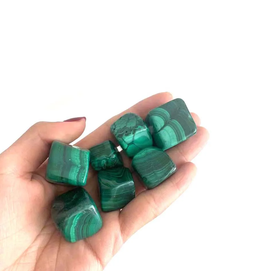 Top Quality Natural Polished Green Malachite Crystal Tumbled Stones Malachite Cube For Decoration