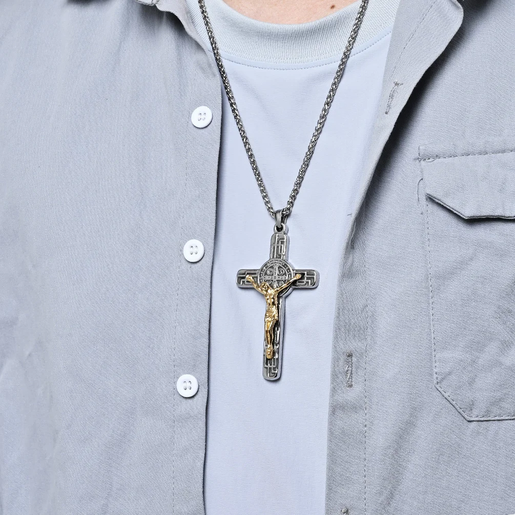 Vintage Punk Stainless Steel Two Tone St Benedict Jesus Big Pendant Necklace Women Men Religious Christian Gift Jewelry