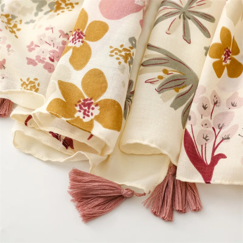 High Quality New Beige Flower Printed Cotton Scarves For Ladies Floral Pattern Cotton Head Wrap Beach Shawls Hijabs With Tassels