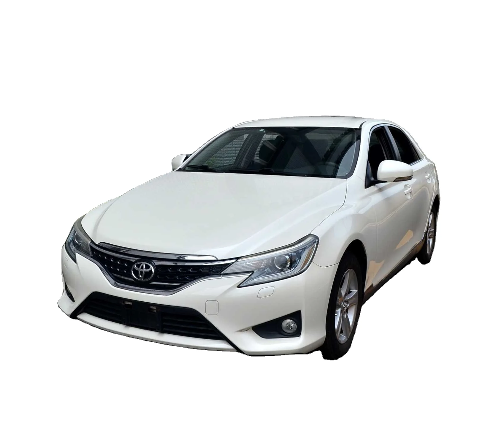 Б/у седан Toyota Reiz Sep-2015 47845 49 миль бензиновый 2 5 на 6 193 л.с. 236 нм 6-ступенчатый AMT RWD 215/60 R16 2013 2.5S Jingrui Edition