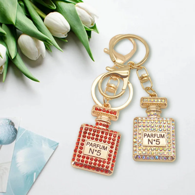 Diamond perfume bottle key ring accessories pendant creative gift cross-border hot selling metal perfume key chain