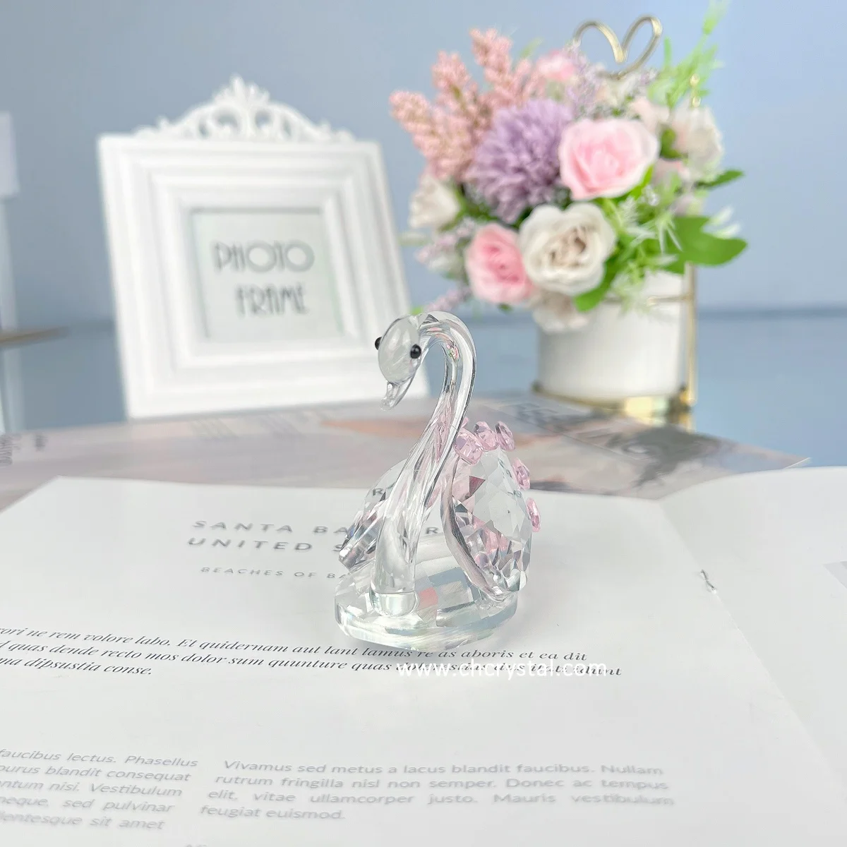 Hot Sale Wholesale Crystal Glass Swan Figurine For Animal Figurines Hand Carved Crystal Animals For wedding