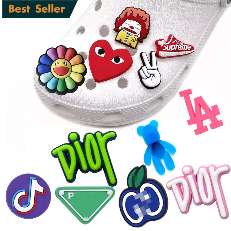 Wholesale Custom Brand Designer charms for bracelets shoe charms Luxury crockely-shoes PVC crocs charms luxury
