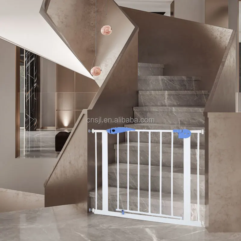 Shengjiali Baby Safety Protectors Pet Safety Gate Retractable Dog Barrier Child Safety Gate Baby Stairs gate