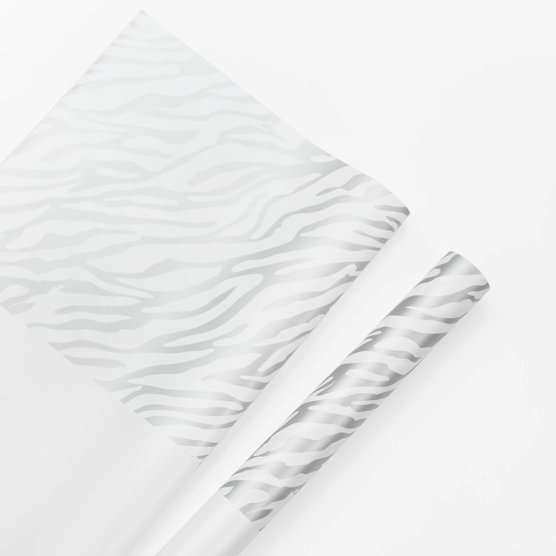 Wholesale Custom Korean Flower Bouquet Packaging Materials Waterproof And Tear-resistant Printed Zebra Pattern Gift Paper