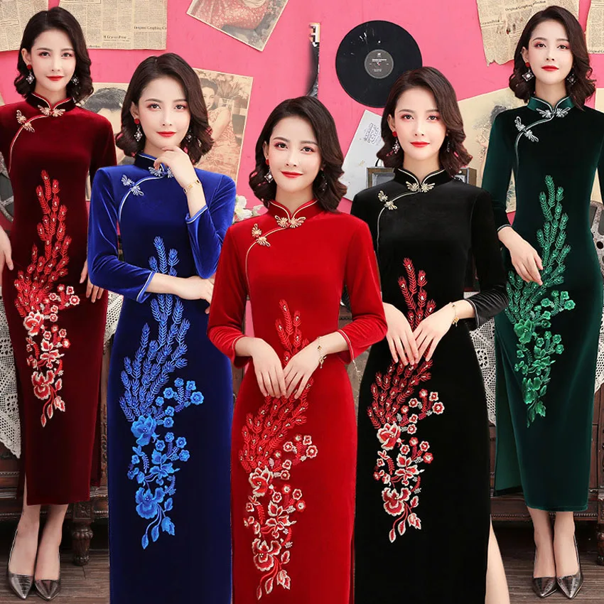 High quality Velvet embroidered beaded long dresses woman lady elegant embroidered womenslim fit daily cheongsam