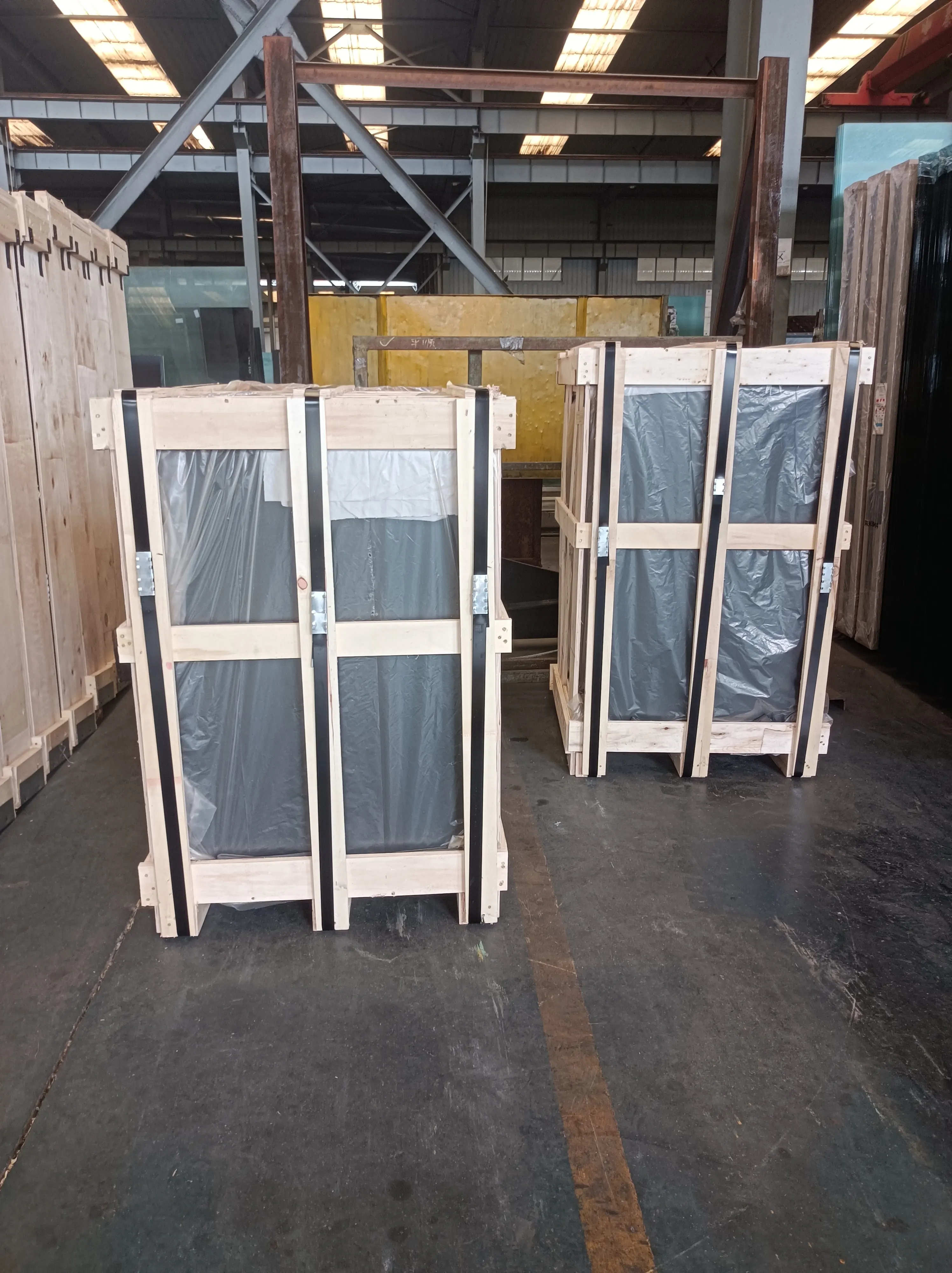 CE Certified 5mm 6mm 8mm 10mm 12mm Tempered Building Glass Flat Pattern Greenhouse Window Door Curtain Wall from China Supplier