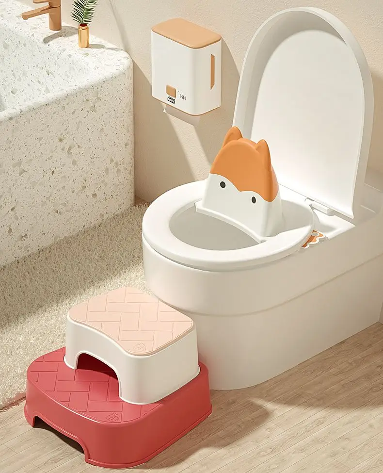 Kids Foldable Toilet Seat Children Potty Toilet Baby Folding Portable Travel Toilet Potty Training Seat Plastic Animal 2-5 Years