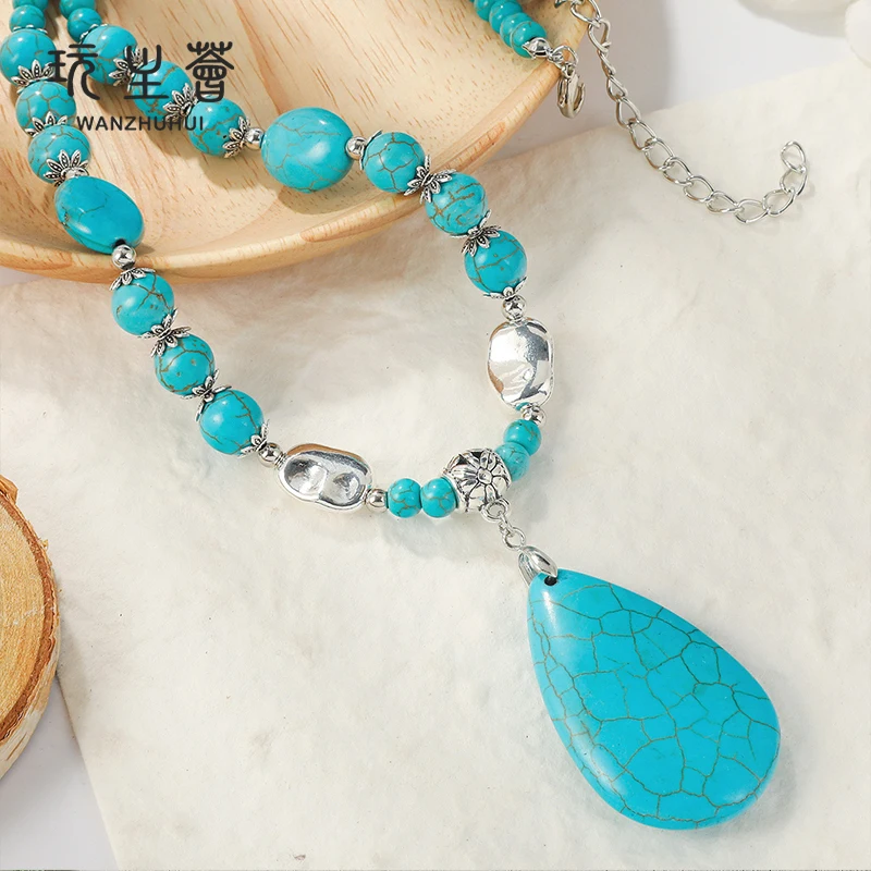 Wholesale Beautiful  Necklaces Shell Charm Bohemian Summer Beach Handmade Dainty Minimalist Tiny Choker Turquoise Color Rice Bea