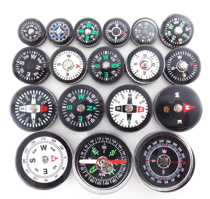 Wholesale 20/30/40/45mm Liquid Filled Button Compass Plastic Mini Compass for Camping Hiking Outdoor Travel