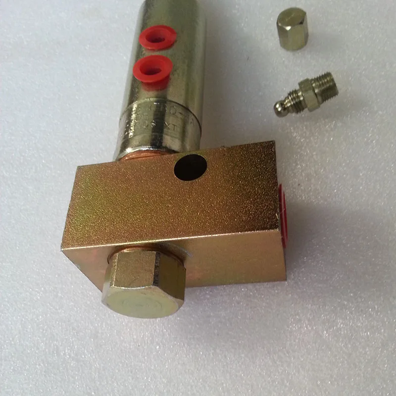 high-pressure metering devices  LINCOLN SL-1 single-line lubrication systems