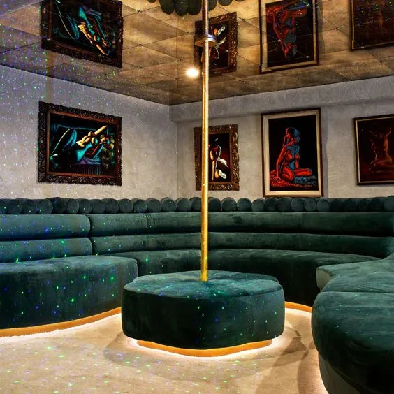 Wholesale fancy night club interior design hookah lounge furniture green velvet fabric bar club sectional couch sofa