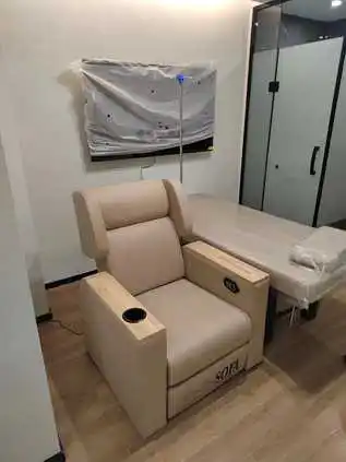 Hochey medical hospital luxury infusion chair multi-functional comfortable recliner chair  reclining iv infusion chair