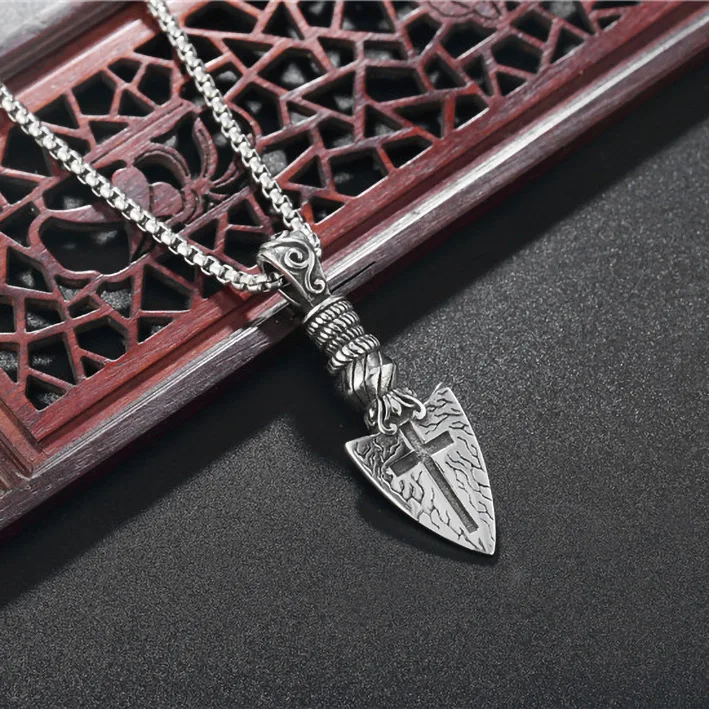 2023 Hot Selling Stainless Steel Necklace Flame Vintage Cross Punk Holy Spear Head Spear of Destiny Pendant Necklace