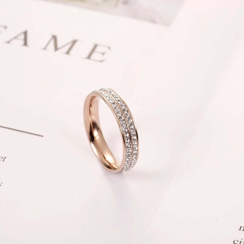 Korean Fashion Simple Stainless Steel Rose Gold Ring Women Adjustable Shell Titanium Steel Hollow Ring Twist With Diamond