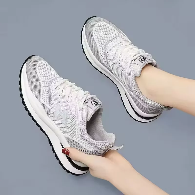 KUNTAI fashionable breathable shoes for women high quality sports running sneakers factory supplier