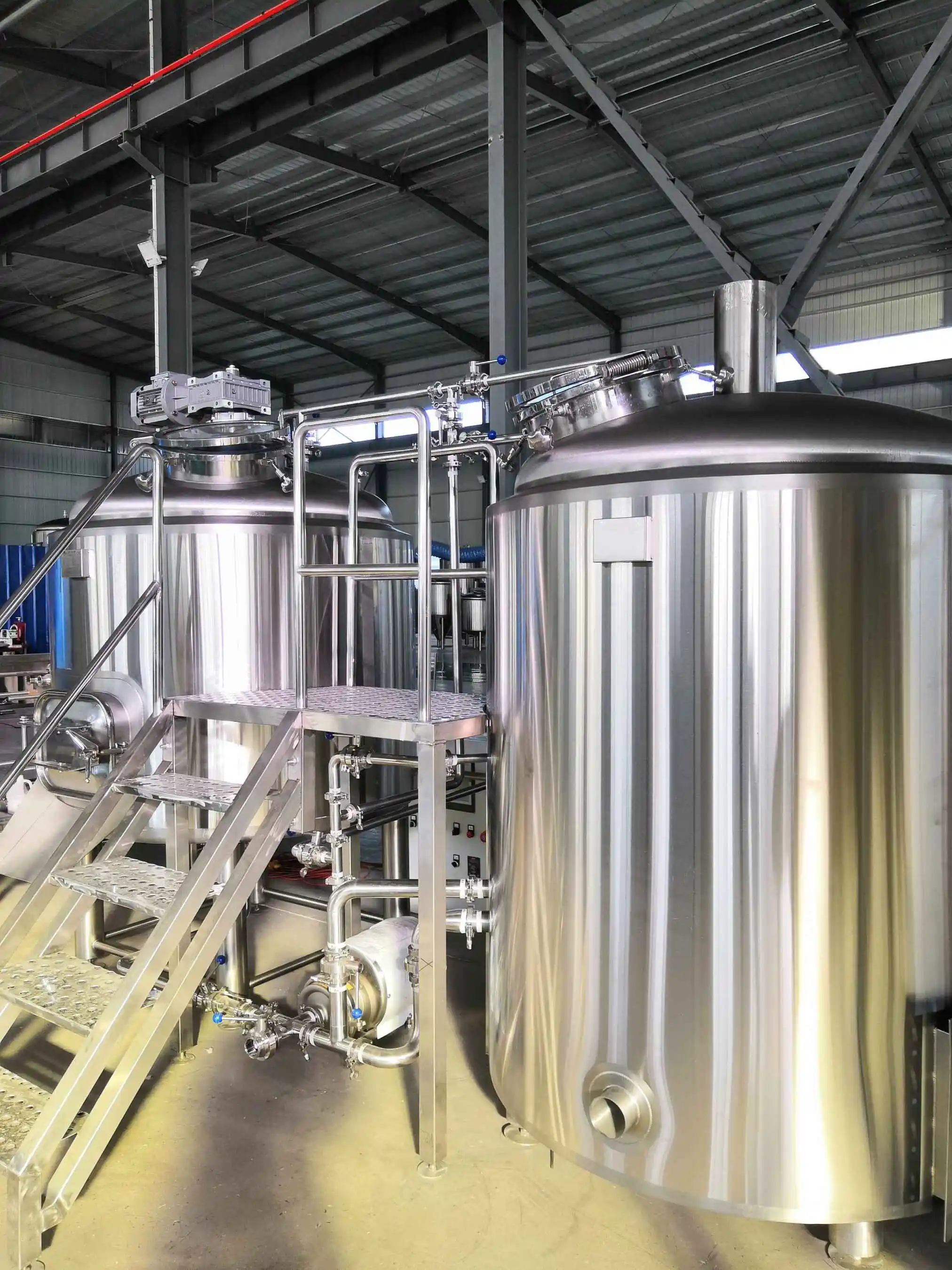 a whole set of 7bbl brewery equipment by steam