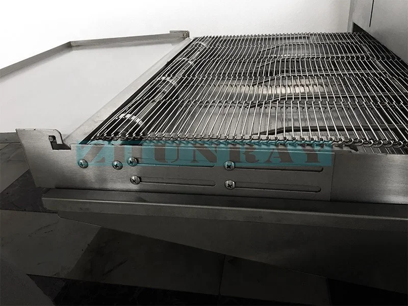 commercial Chain type pizza oven  pizza maker