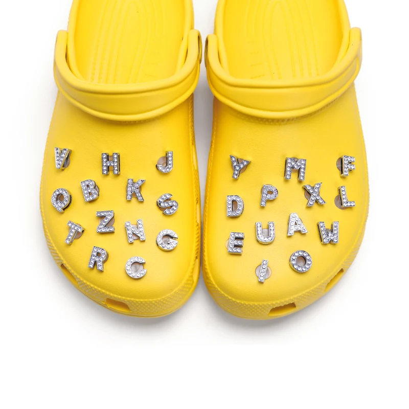 Luxury Charms For Bracelets Bulk Mexican Inspired Croc Charms Decorative Shoes Metal Buckle For Women Sandals