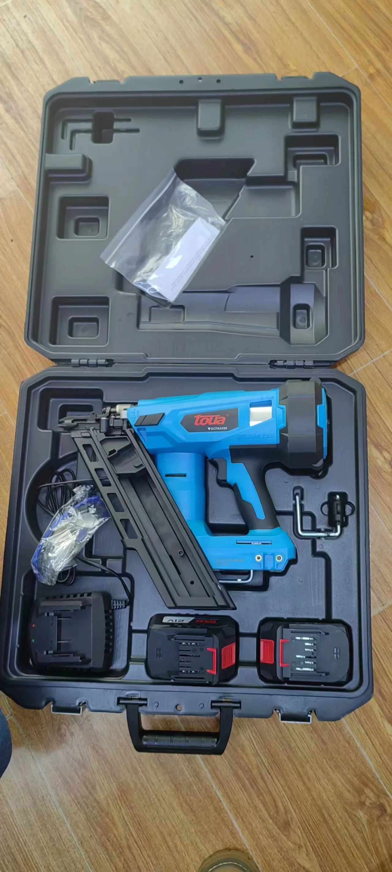 Toua DCFN3490 dowel gun straight row nail gun pneumatic nailing woodworking tools