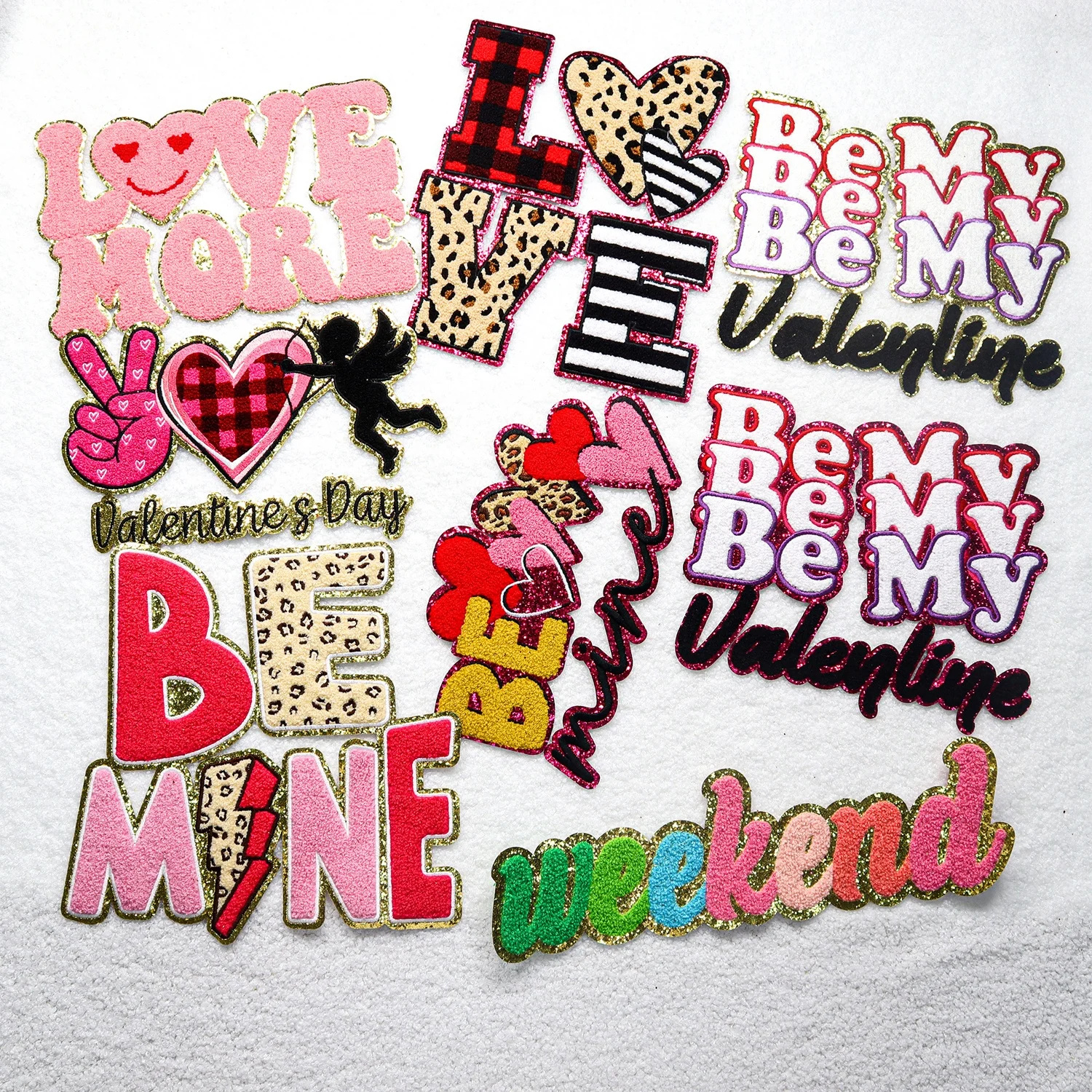 Hot Sale Valentine S Day Chenille Patches Love/Xoxo/Be Mine Iron On Chinese Valentine Heat Patches With Gift 2024