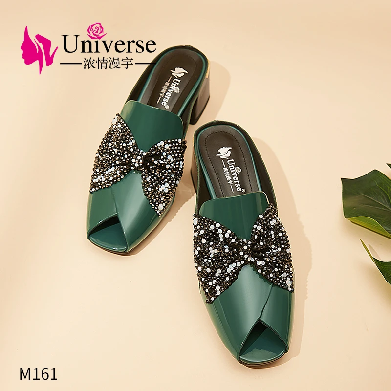 Универсальные кожаные шлепанцы м161 новейший дизайн модные зеленые блестящие с бантом-бабочкой и открытым носком