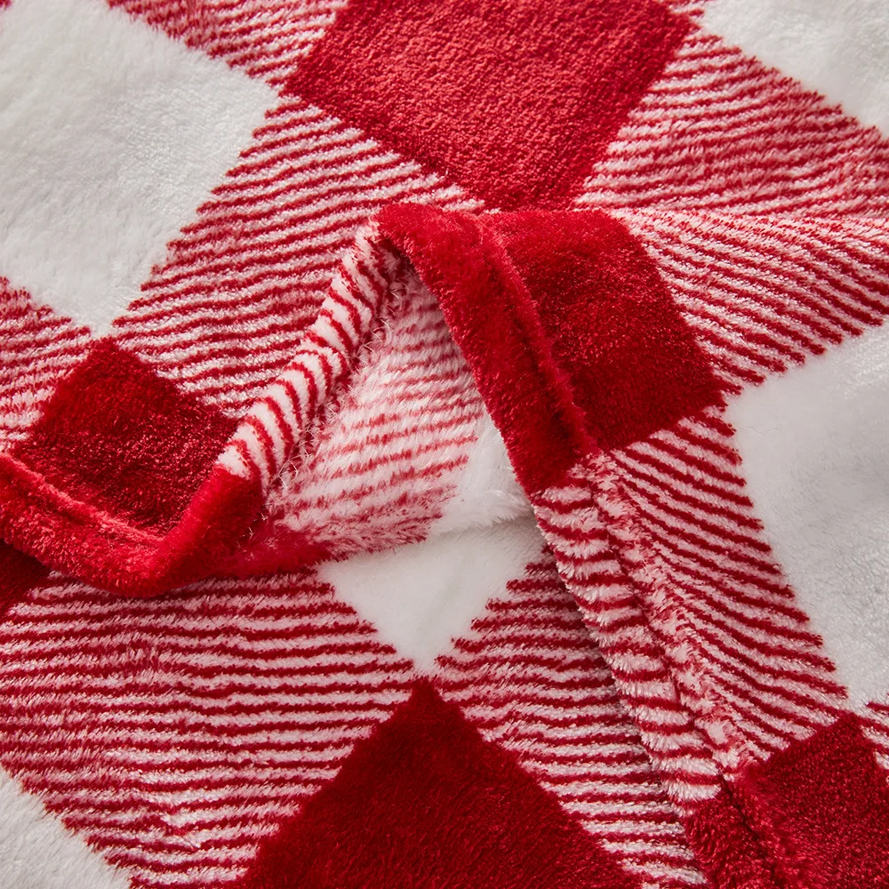 Hotsale Customize polyester embossed solid color check pattern flannel fleece soft throw blanket for sofa bed