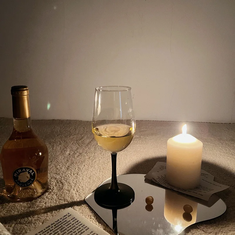 vintage, French Mediaeval ins, black stem stemglass, Vintage style, iced wine Champagne glass