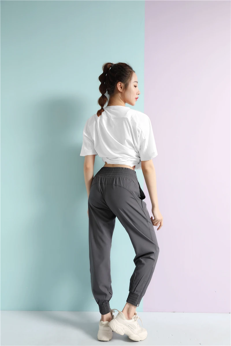 
Sports Women T shirt Short Sleeve Breathable Solid Color Outdoor Gym Running Yoga T shirt 