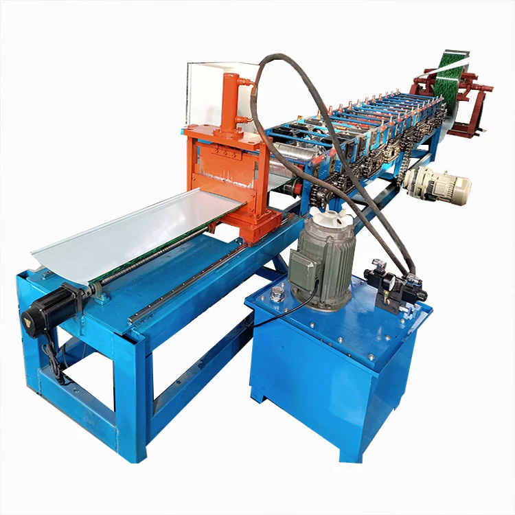 Factory customized metal fence profile automatic baffle plate pressing cold roll forming machine with high speed tracking cutter